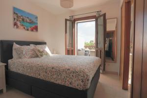 Casa Flores - Rooftop Sunset Terrace Apt, Pool View near Beaches
