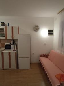 Apartments by the sea Rovanjska, Paklenica - 23758