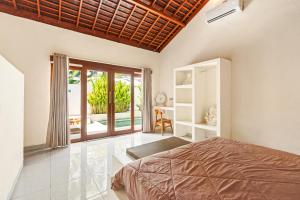 Tropical Villas Complex