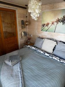 The Marina Treehouse
