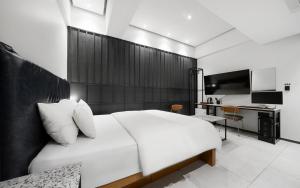 The Wall Hotel Sungshin Universiy