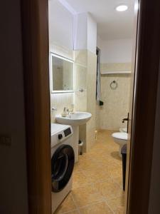 Reis Apartment