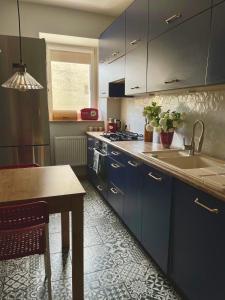 Klimatyczny apartament blisko centrum
