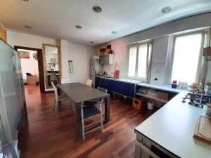 S351 - Sirolo, elegante quadrilocale con giardino in centro