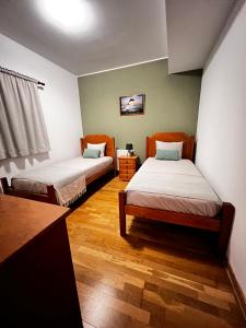 Simple & Comfortable Stay Near the Marina