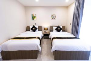 Walk Street Hotel & Apartment