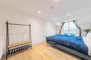 Rooftop - Sleeps 2 - Central - Paid Parking - WiFi