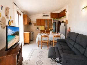 Two Bedroom Piazzetta Dei Pini