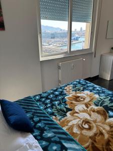 Apartment overlooking Genova