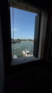 Bella Murano - Vaporetto Venier & Lagoon View