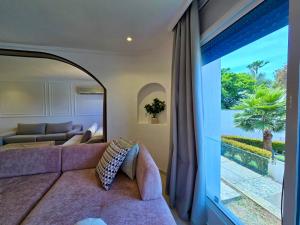 Beachside Triplex with Private Pool & Restaurants Nearby in Harhoura
