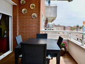 R166 Piso 50m de la Playa de Calafell y 2 piscinas