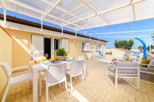 Estate4home - Relais Villa Chiara free parking