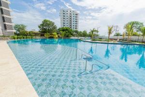 Luxury Apartment Suite with Ocean Views and Swimming Pools
