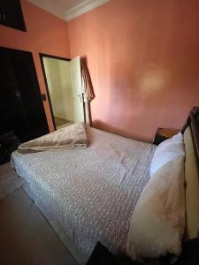 Authentic Moroccan Family Experience with Overnight Stay, Cooking & painting Workshop
