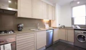 Enjoy Apartments Joan Miro