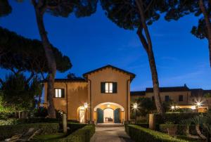 Villa with swimming pool in the heart of Rome