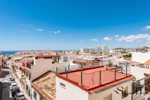 Bright central 2BR Stay Balcony & Sea View