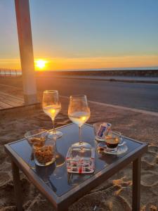 Family Apartment with Terrace & Parking near Beach