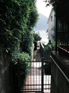Kotoro Apartment, Sea View, 60m to Beach, Free Parking