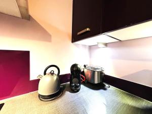 Trés bel appartement 4 personnes, vue mer, plage de Port Fontaine à 30m LOIZA