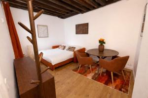 Paris 5 cosy Appartement metro Cardinal lemoine