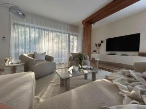Luxury Hills Villa Pool,SPA,Grill,Bar, & Parking