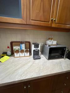 Stylish & Spacious Apartment Near the Beach