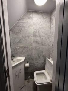 Ashfield II Co-Living - Private Room Self-Cater