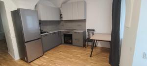 VS5-8 Old Town Apartment