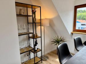 LOC Living 2