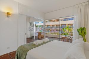 Marbella Bliss Apartment, Terrace, Pool & Beach