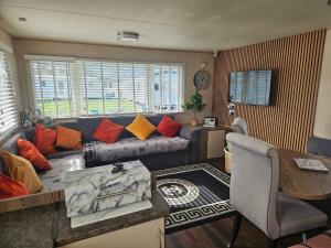 Sues seaside retreat