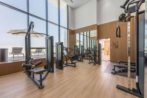 StayShort - Bright & Comfortable Studio Apartment in Jumeirah Village Circle for 2 with Balcony!