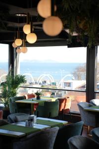 Costera Hotel