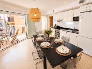 Valdes City Center Alicante by NRAS