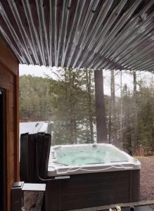 Spa & Lake Access - Nature Grand Lac-du-Cerf