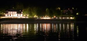 Lago Park Hotel