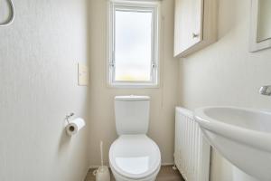 3 Bedroom Mersea Beach Retreat-Getaway by the Sea
