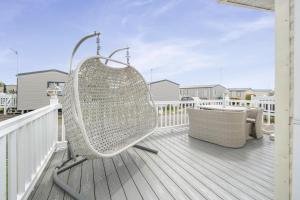 3 Bedroom Mersea Beach Retreat-Getaway by the Sea