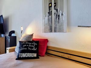 Apartment Residenza Miralago Apt- C27 by Interhome