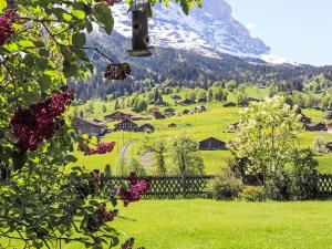 Holiday Home Chalet Gletscherfloh by Interhome