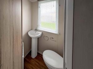 A107 - Uk51586
