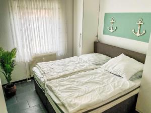 Apartment Wohnung mit eigener Terrasse und Panoramablick by Interhome
