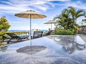 Holiday Home Geräumige Villa- beheizter Pool und atemberaubende Aussicht by Interhome