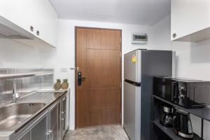 Cozy Studio in Replay Residence