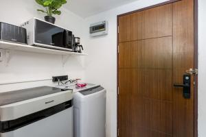 Cozy Studio in Replay Residence