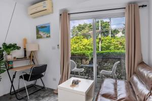 Cozy Studio in Replay Residence
