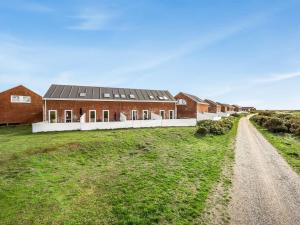 Apartment Maarit - 2-3km from the sea by Interhome