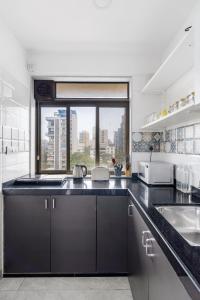 Mezzo Pvt 3BHK in Bandra by Square One Stays